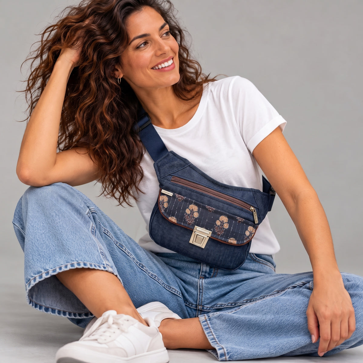 Riñonera Original "Special Elegant Jeans" · Pieza Única Núm. 19675
