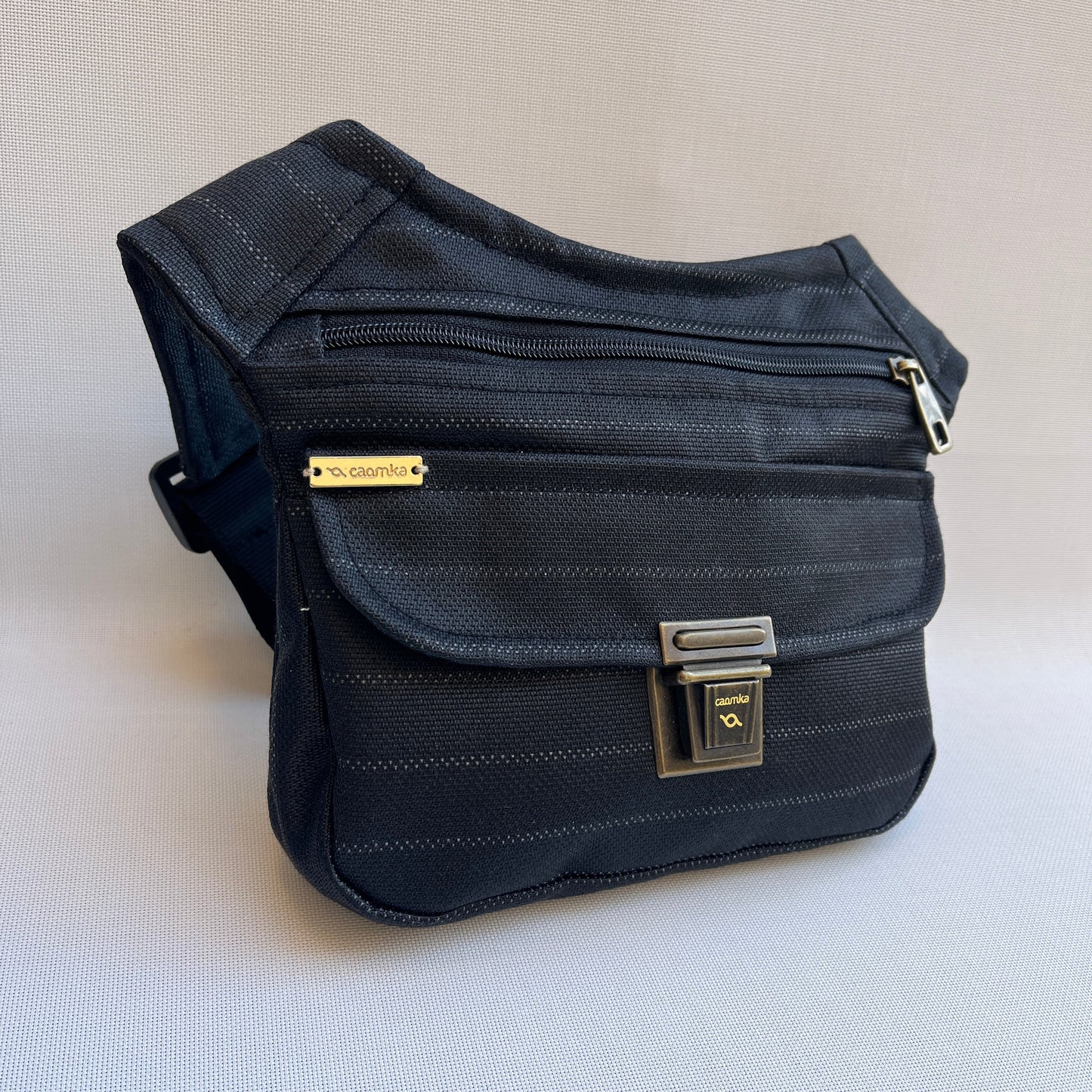 Special Diplomatic Black + Bolsillo trasero · Pieza Exclusiva Núm. 15538