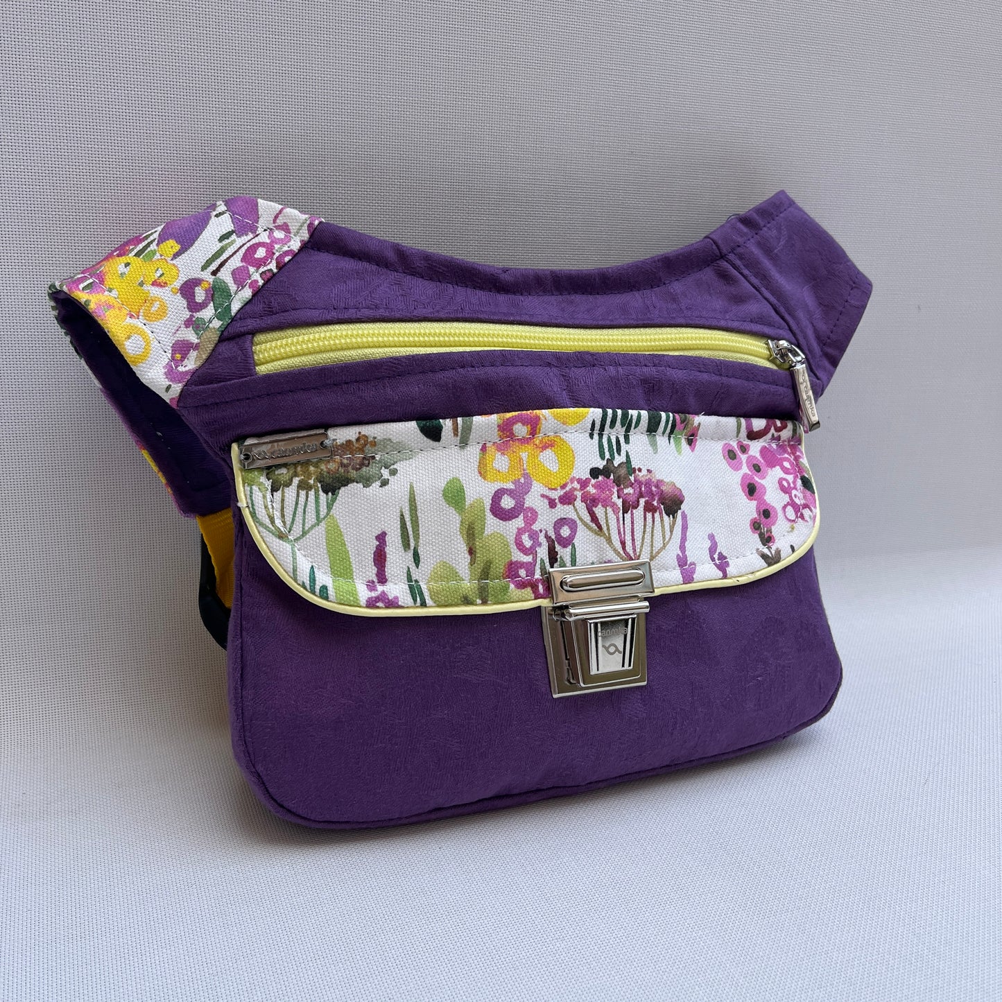 Special Purple Fantasy · Impermeable · Pieza Única Núm. 13637