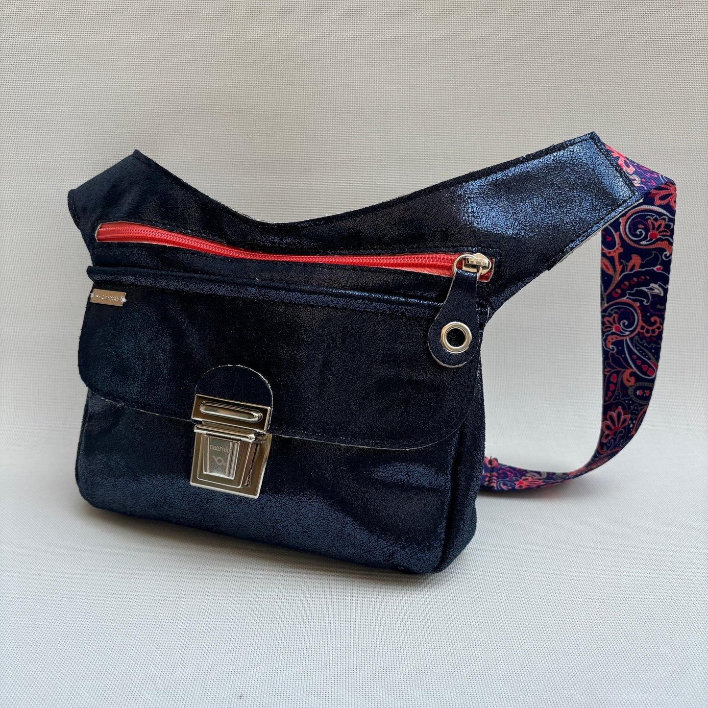 Metal Elegant Night Blue + Bolsillo trasero · Pieza Única Núm. 16179