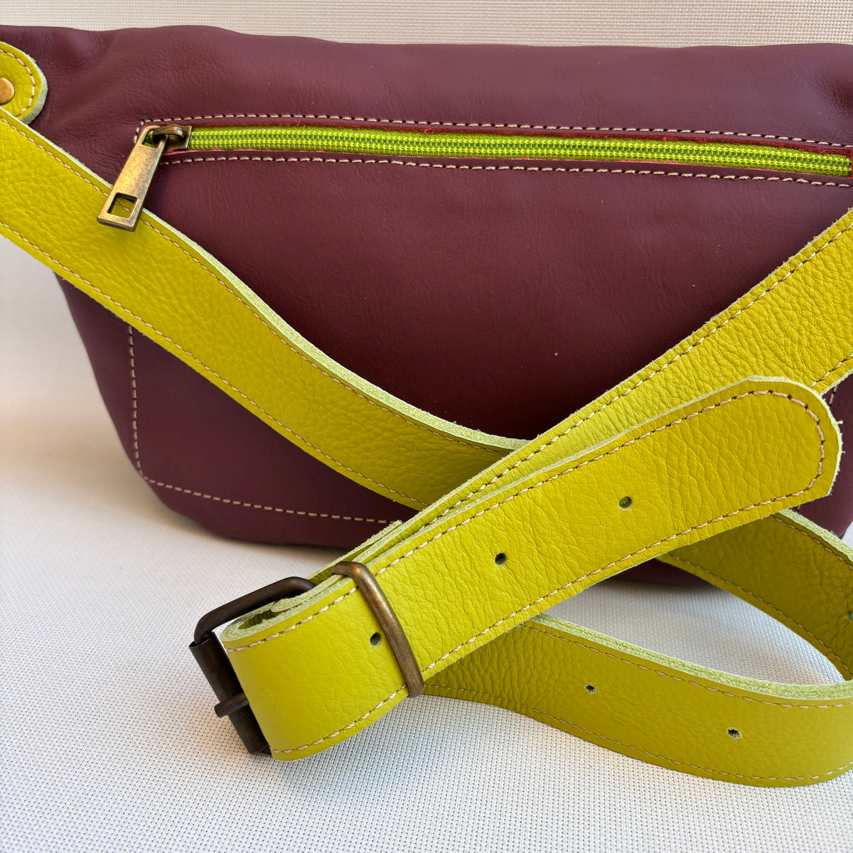 Riñonera "Retro Chic Watermelon Fantasy" · Piel / Cuero · Pieza Exclusiva Núm. 18506