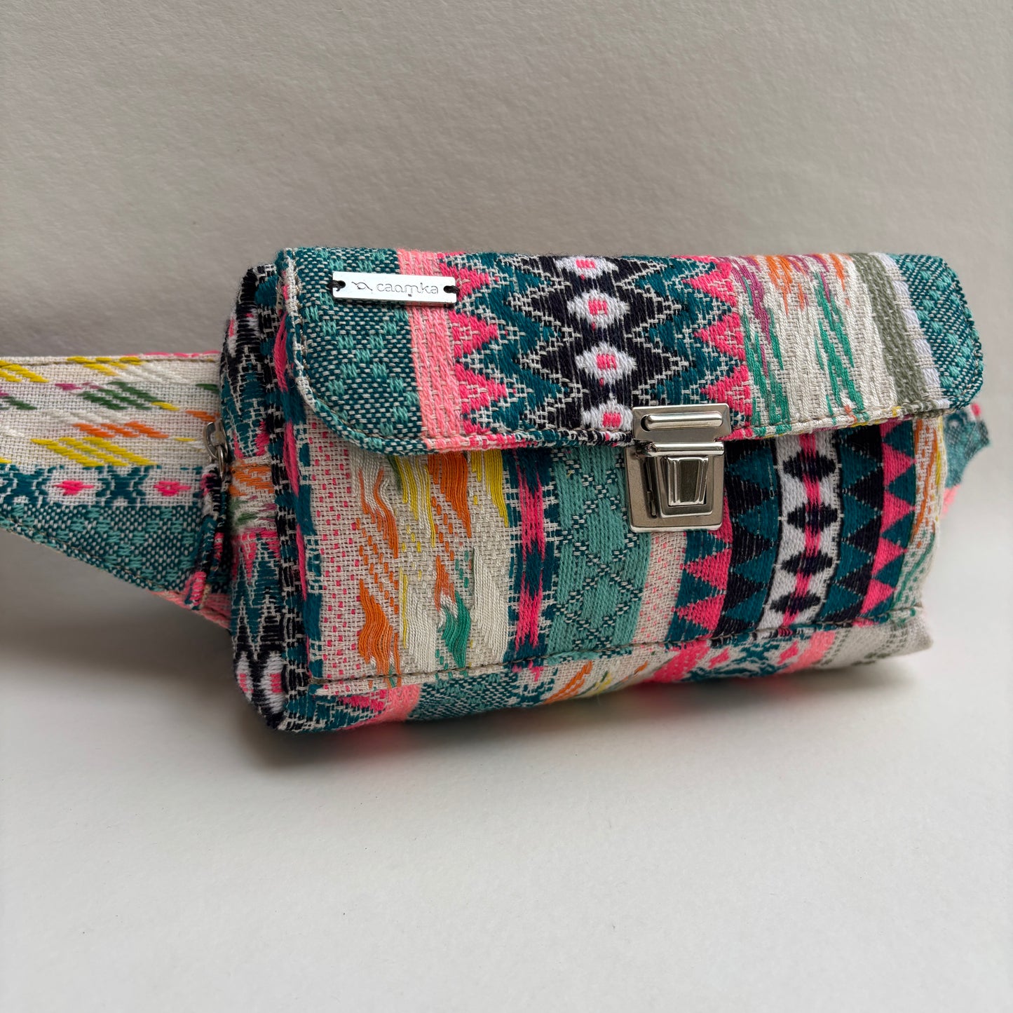 Riñonera Urban "Ocean Breeze" · Pieza Única Núm. 19371