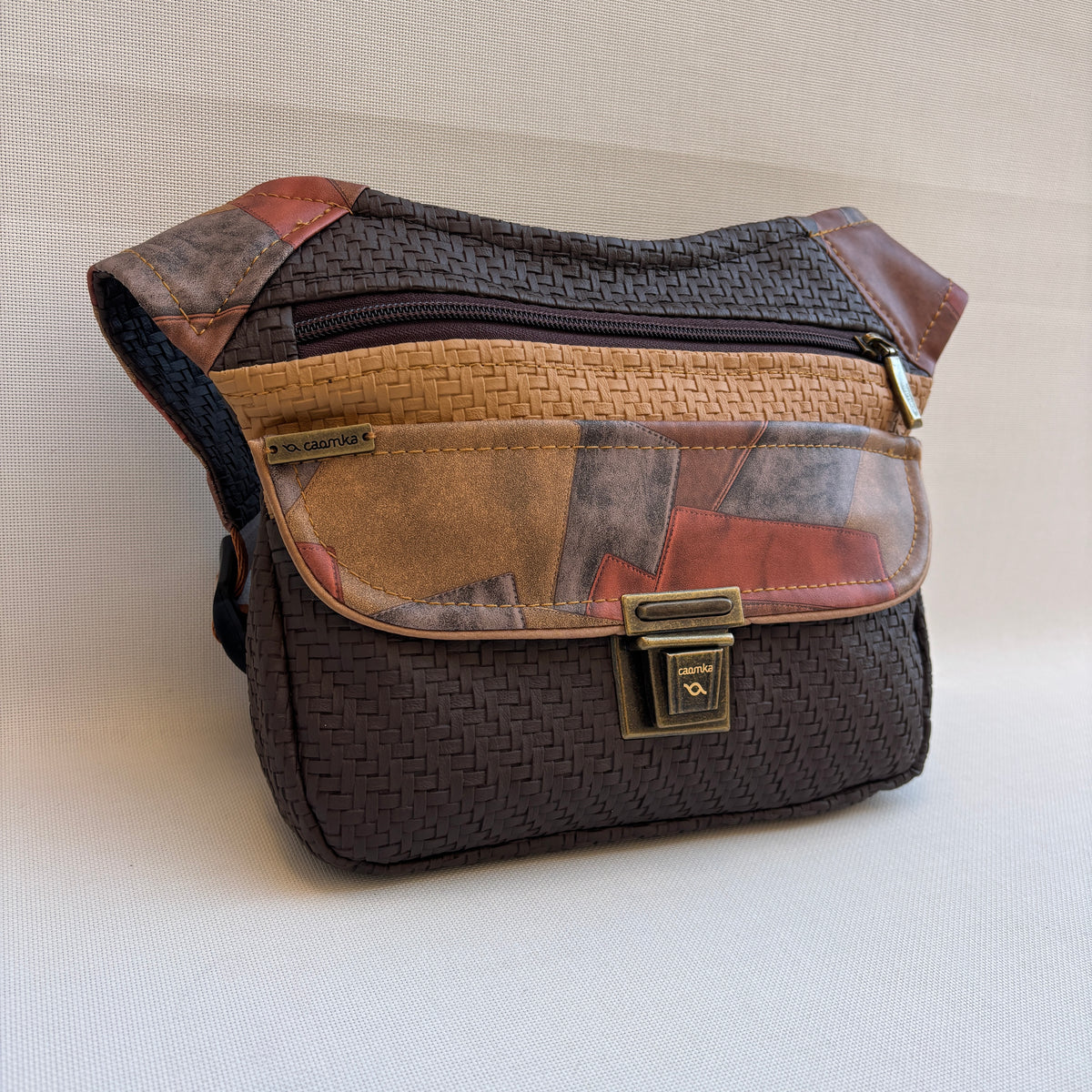 Riñonera "Elegant Patchwork Brown Top" · Polipiel · Pieza Única Núm. 18468