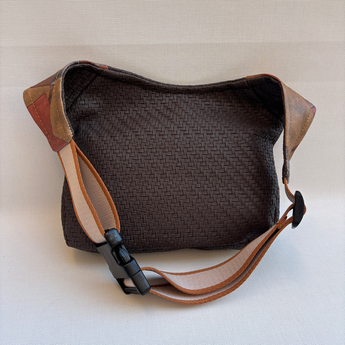 Riñonera "Elegant Patchwork Brown Top" · Polipiel · Pieza Única Núm. 18468