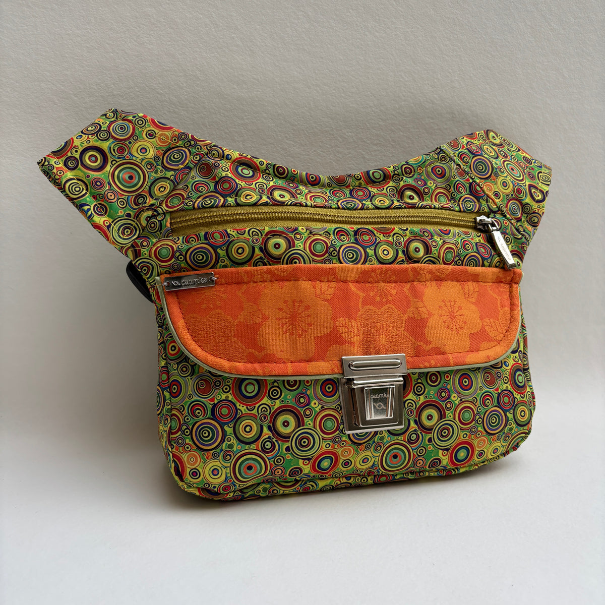 Riñonera "Special Summer Energy Top" + Bolsillo trasero · Pieza Única Núm. 19352