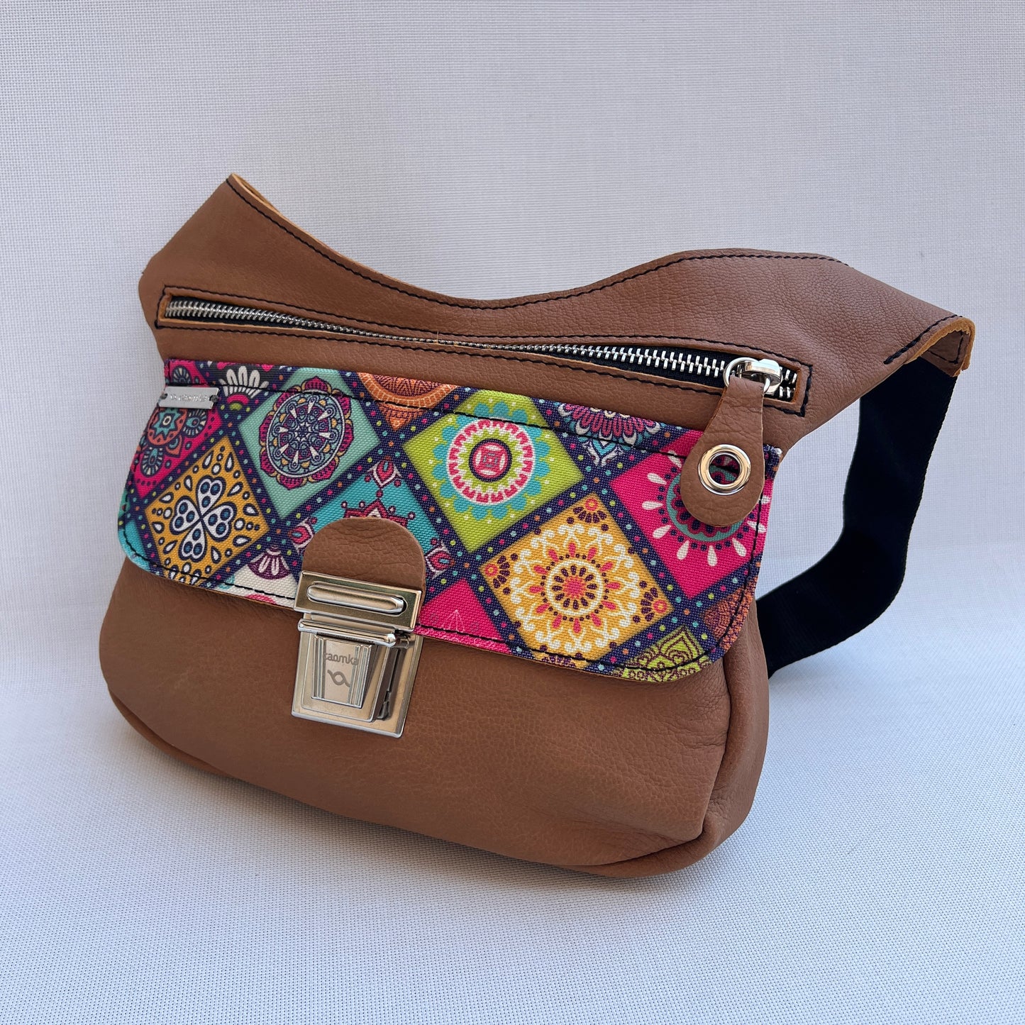 Special Camel & Mandalas · Piel natural BioCuir® · Pieza Única Núm. 13751