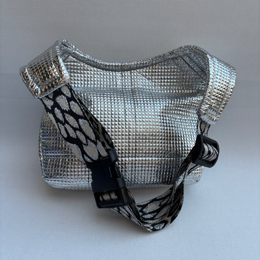 Riñonera "Special Silver Cold Top" · Pieza Única Núm. 17859