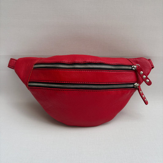 Riñonera "Special RetroChic Roja" · Piel · Pieza Exclusiva Núm. 17842