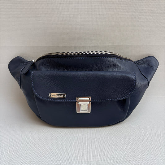 Riñonera RetroChic Vintage · Piel en color AZUL MARINO · Pieza Exclusiva Núm. 17929
