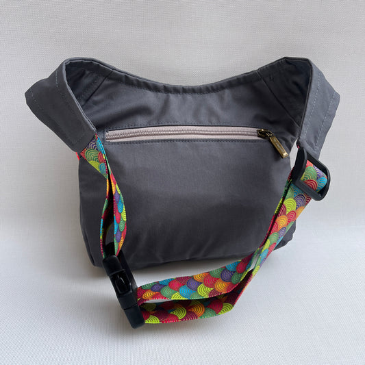 Special Gray & Dots (Impermeable) + Bolsillo trasero · Pieza Única Núm. 15358