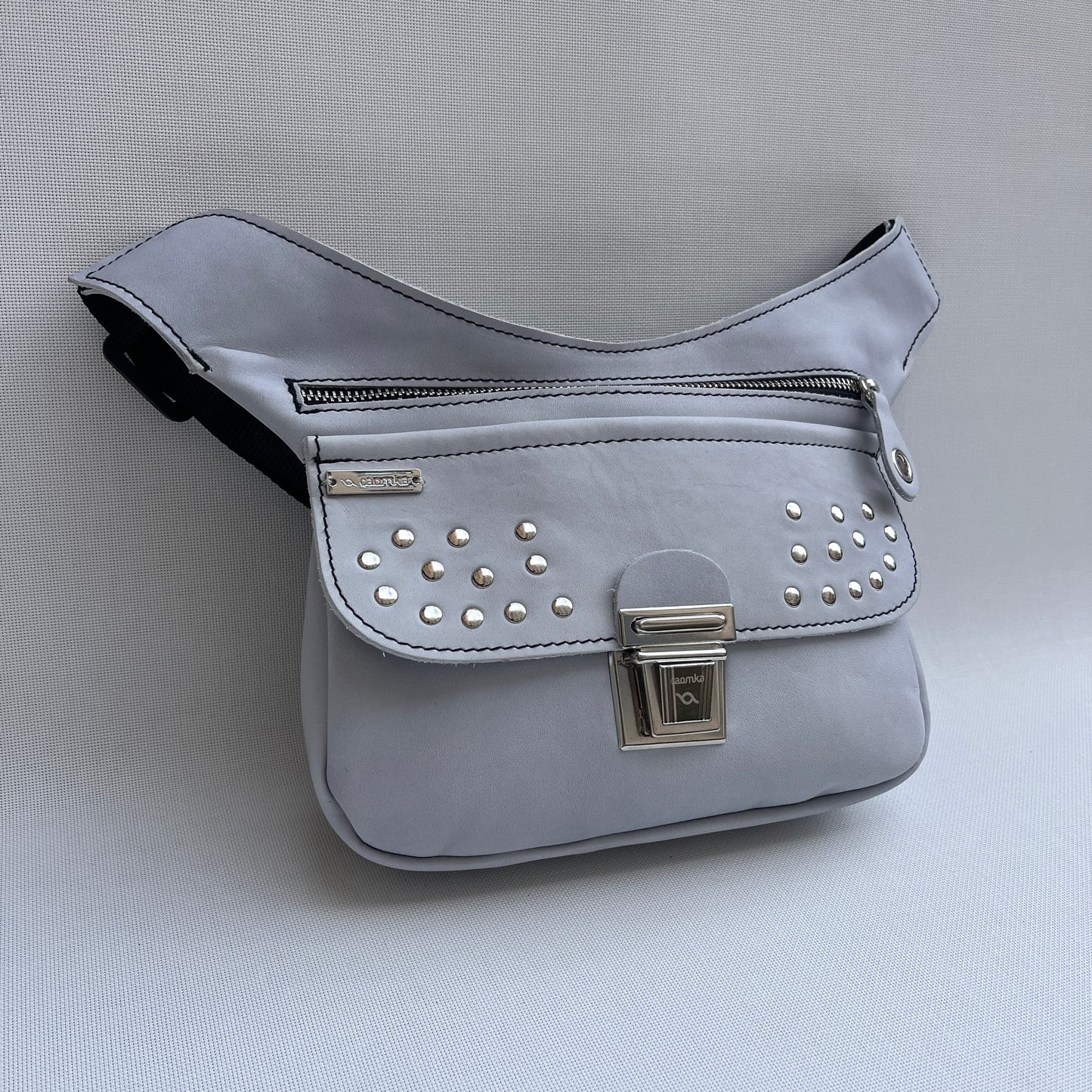 Premium Lavanda & Silver · Piel - Cuero · Pieza Exclusiva Núm. 15438