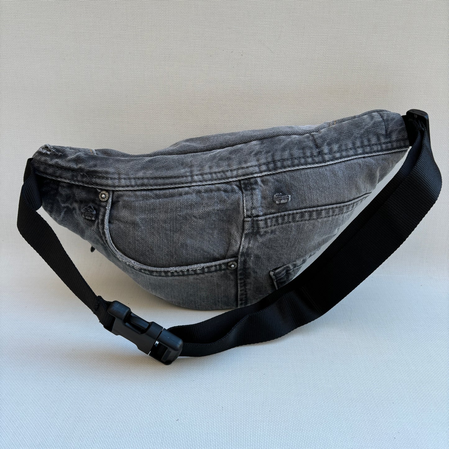 Riñonera RetroChic ♻️ Jeans Recycled ♻️ · Edición Limitada · Pieza Única Núm. 16974