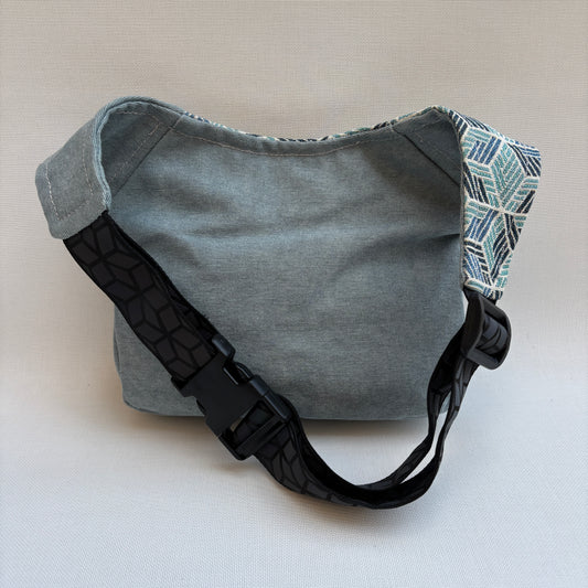 Special Gray & Geometric Top · Pieza Única Núm. 16357
