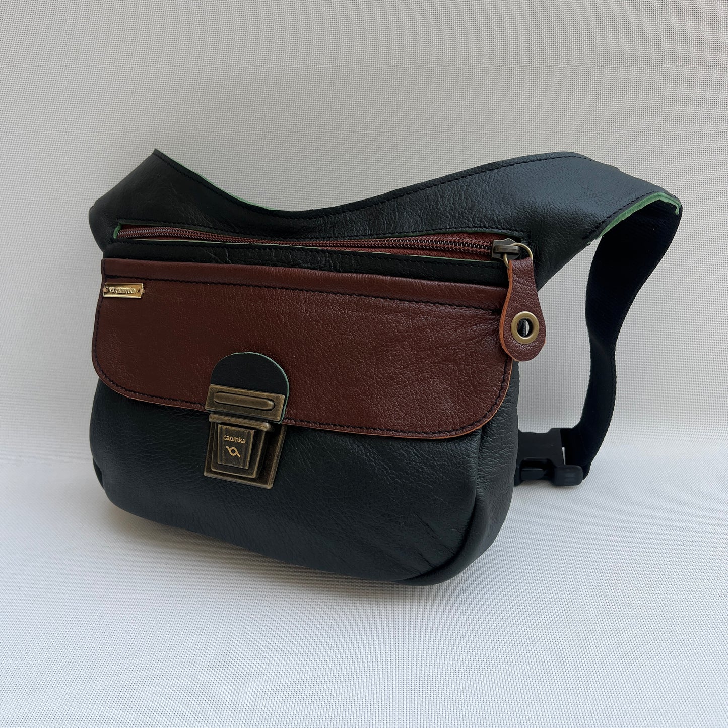 (-30%) Special Dark Green & Brown · Piel natural BioCuir® · Pieza Exclusiva Núm. 14832