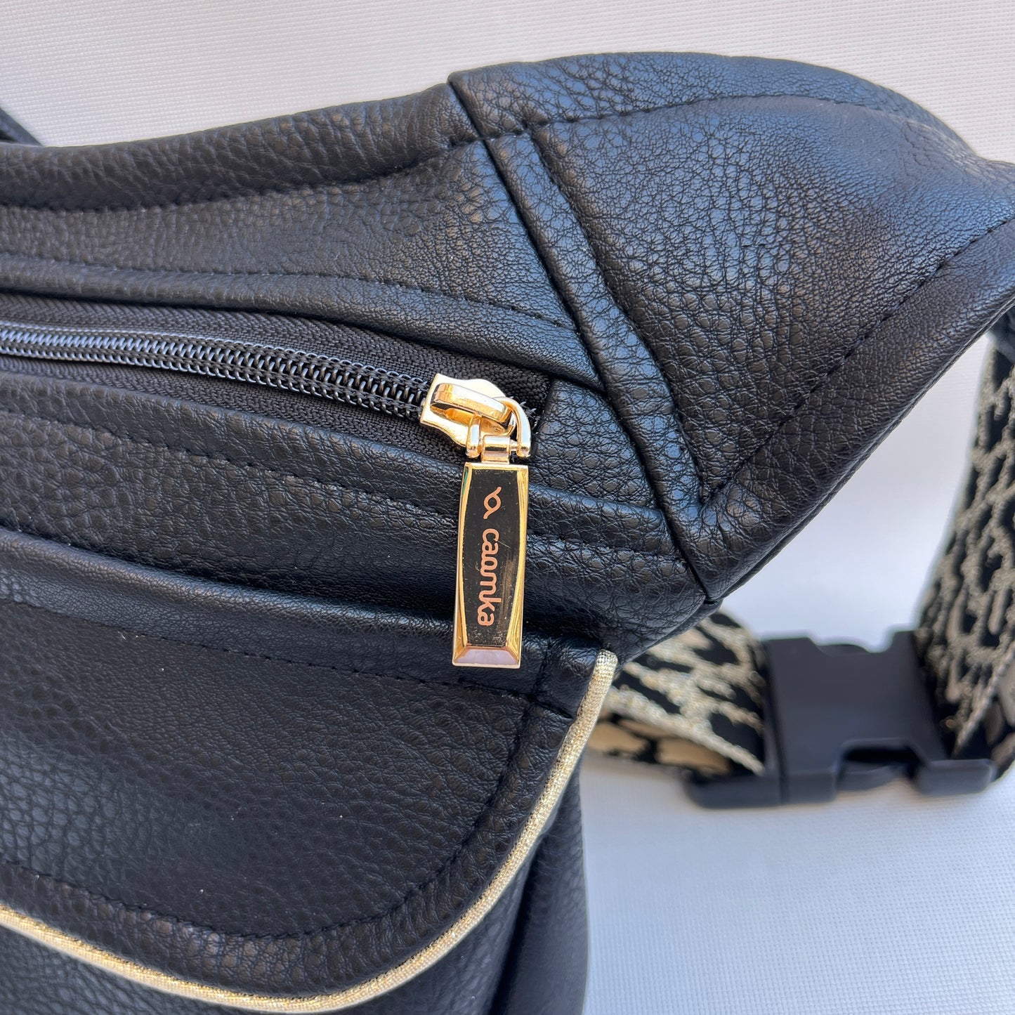 Special Elegant Black · Polipiel · Pieza Exclusiva Núm. 15514