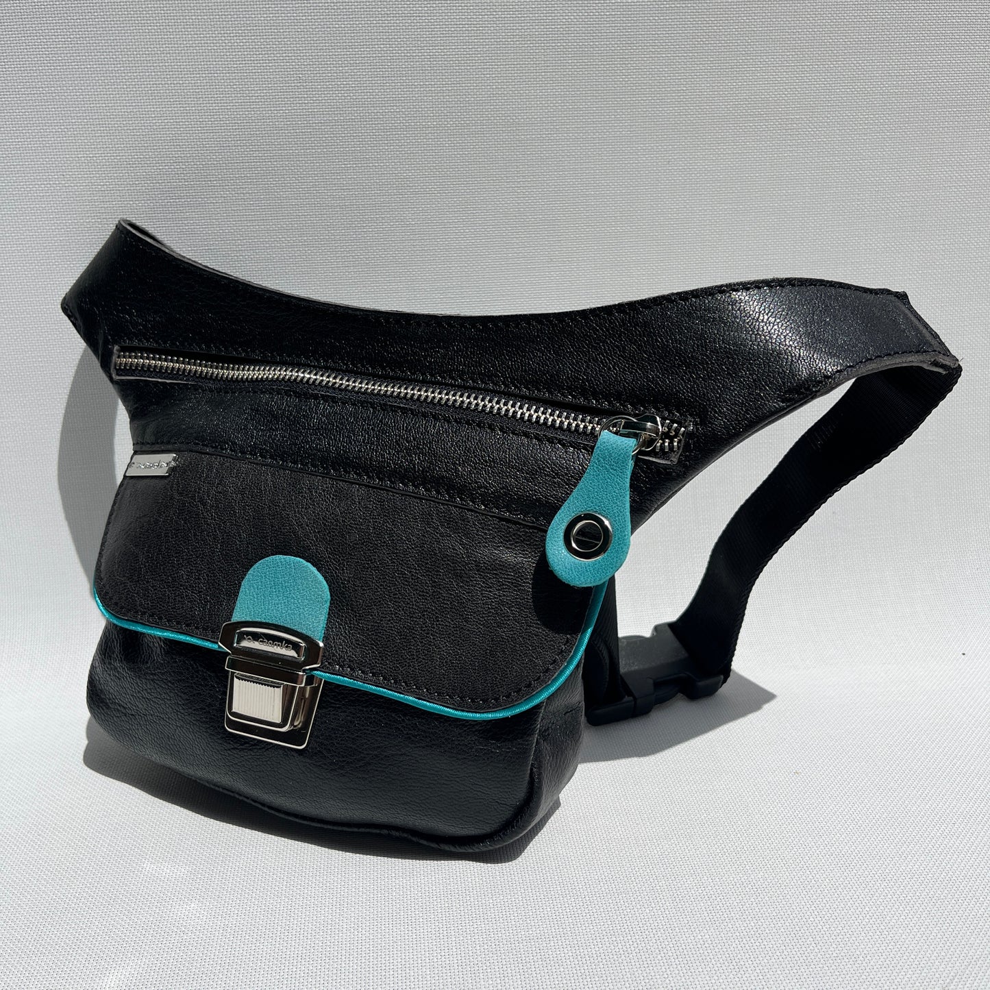 Mini Special Black & Silver · Piel natural BioCuir® · Pieza Exclusiva Núm. 13881