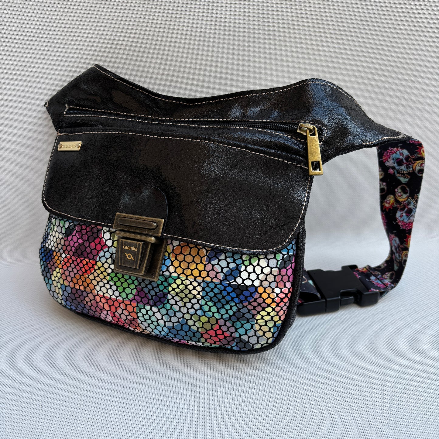 Special Black Fun Colors Top · Piel - Cuero · Pieza Única Núm. 16447