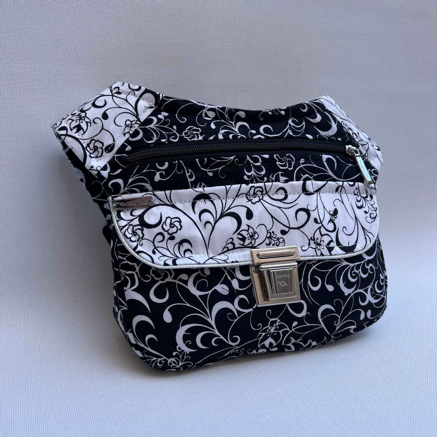 Special Elegant Black & White + Bolsillo trasero · Pieza Única Núm. 15576