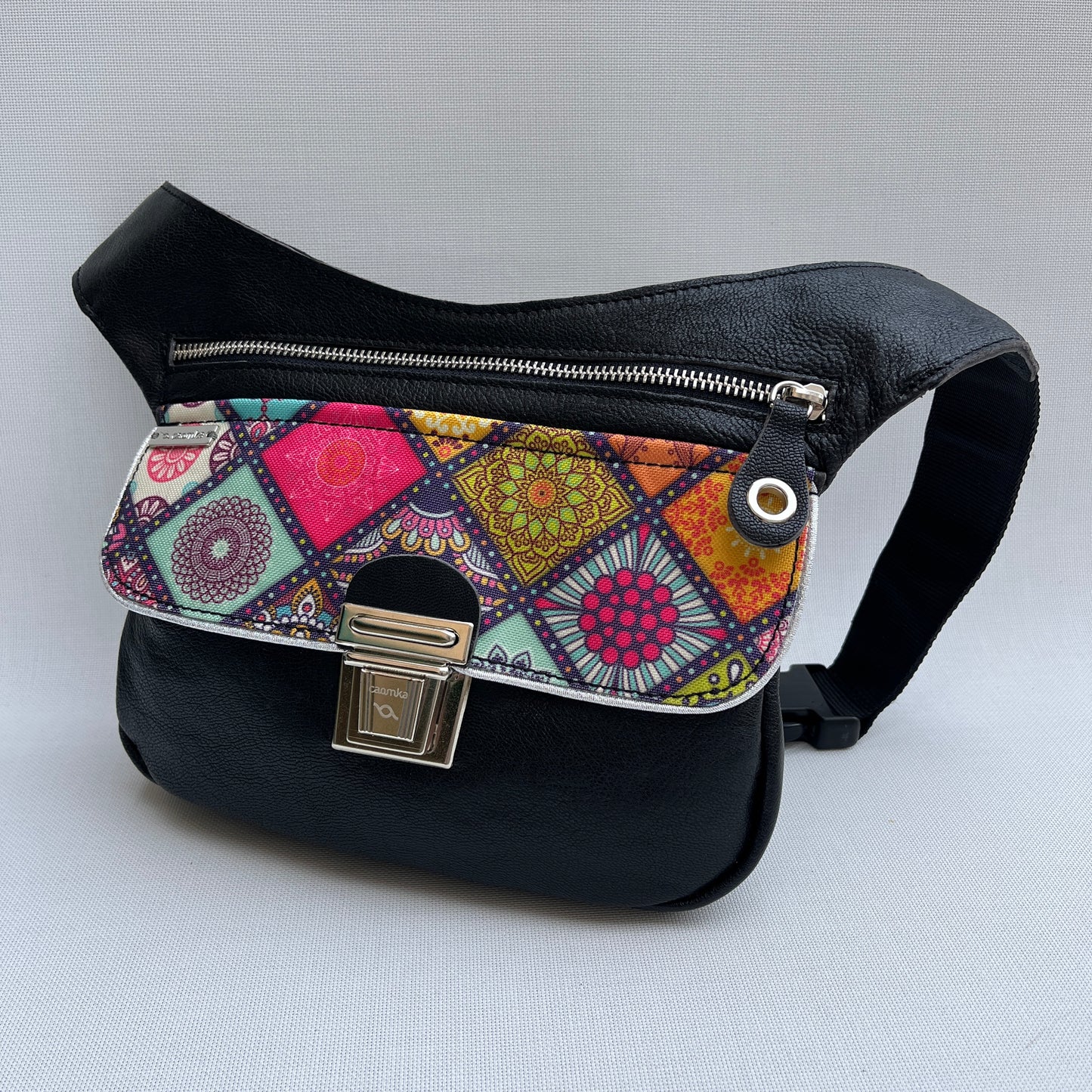 Special Black & Mandalas · Piel natural BioCuir® · Pieza Única Núm. 13891