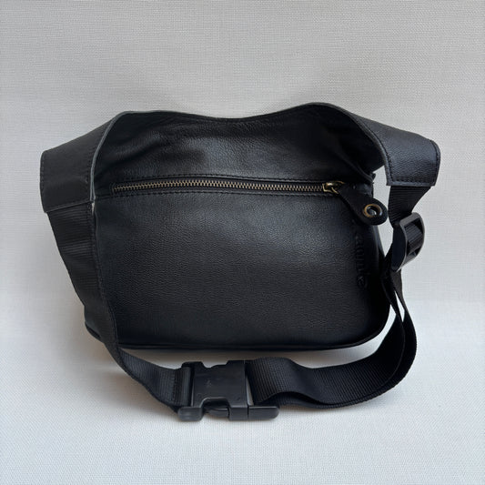 Riñonera “Black Pearl Premium” · Piel Natural · Pieza Exclusiva Núm. 18083