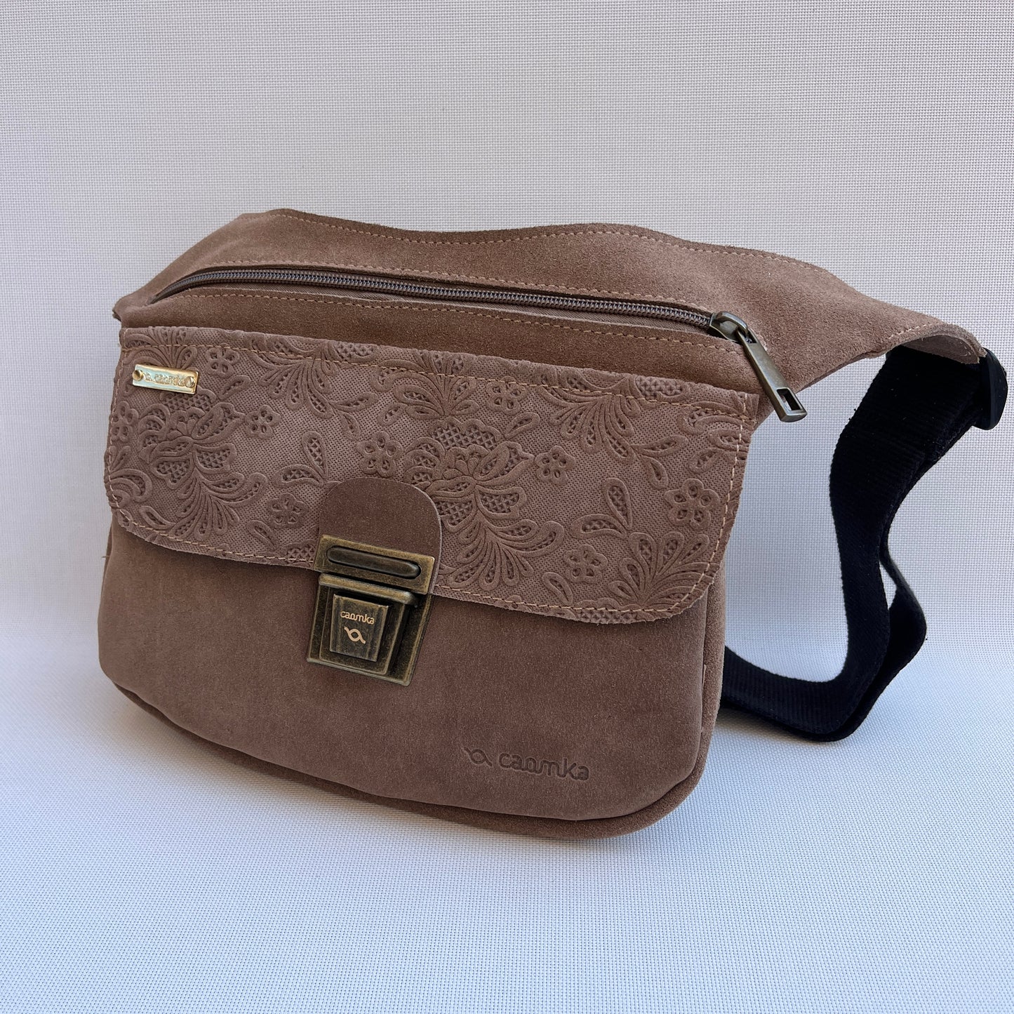 Riñonera "Brown Top · Piel Serraje · Pieza Exclusiva Núm. 14758