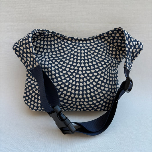 Riñonera "Special Japanese Waves" · Pieza Única Núm. 18656