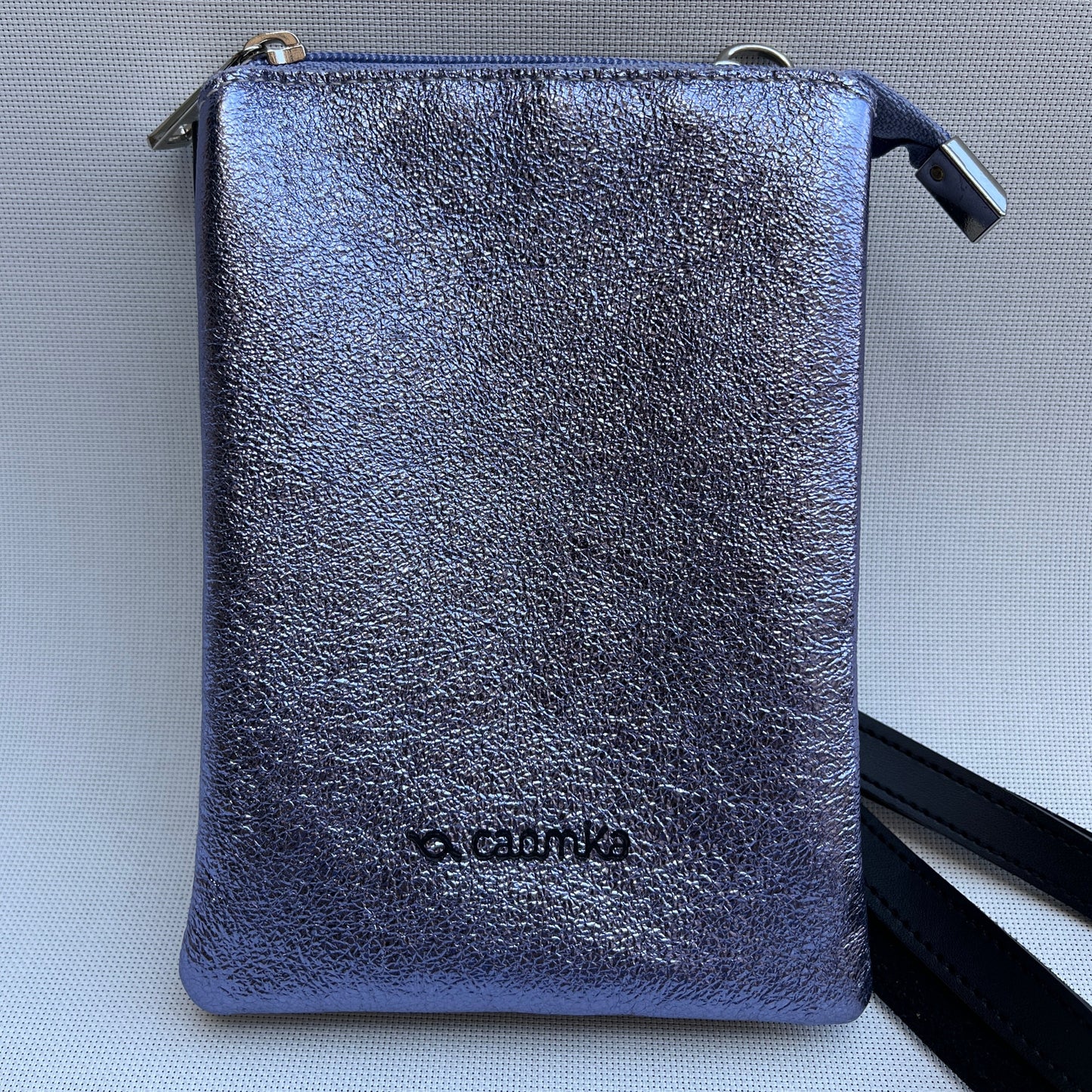 (-50%) Porta Móvil · Diseño Top · Piel natural · Lila Metalizado