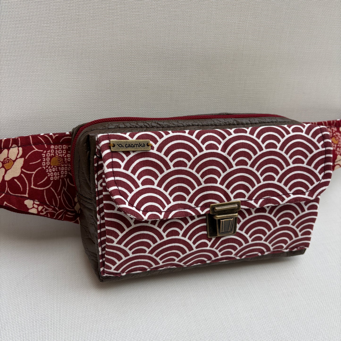 Riñonera Urban "Special Japanese Waves" · Polipiel · Pieza Única Núm. 18759