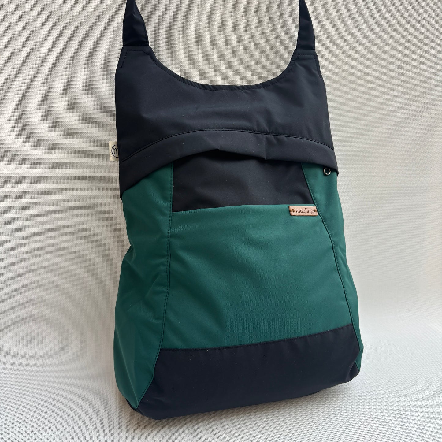 Mochila Impermeable "Everest" Color Verde · Súper ligera · Pieza 17333