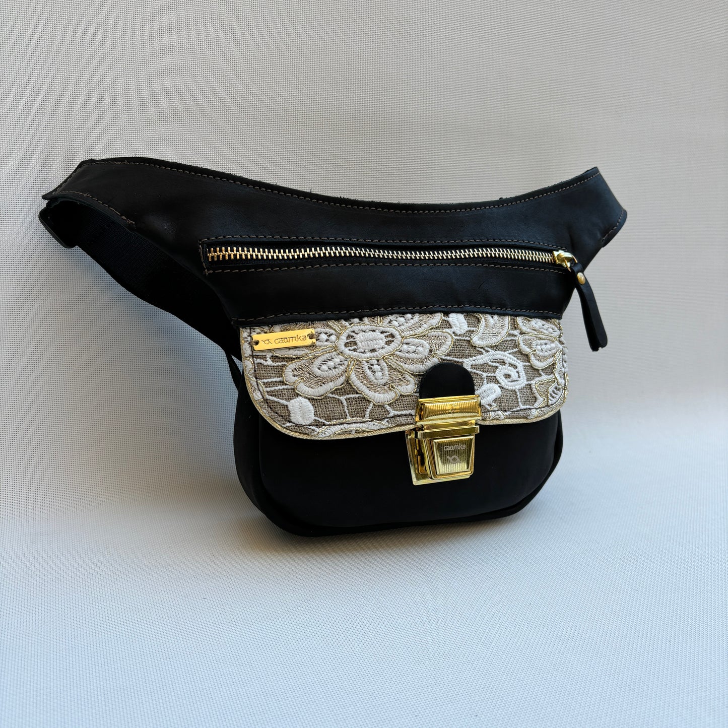 Riñonera "Mini Special Top Black Golden" · Piel / Cuero · Pieza Exclusiva Núm. 15816