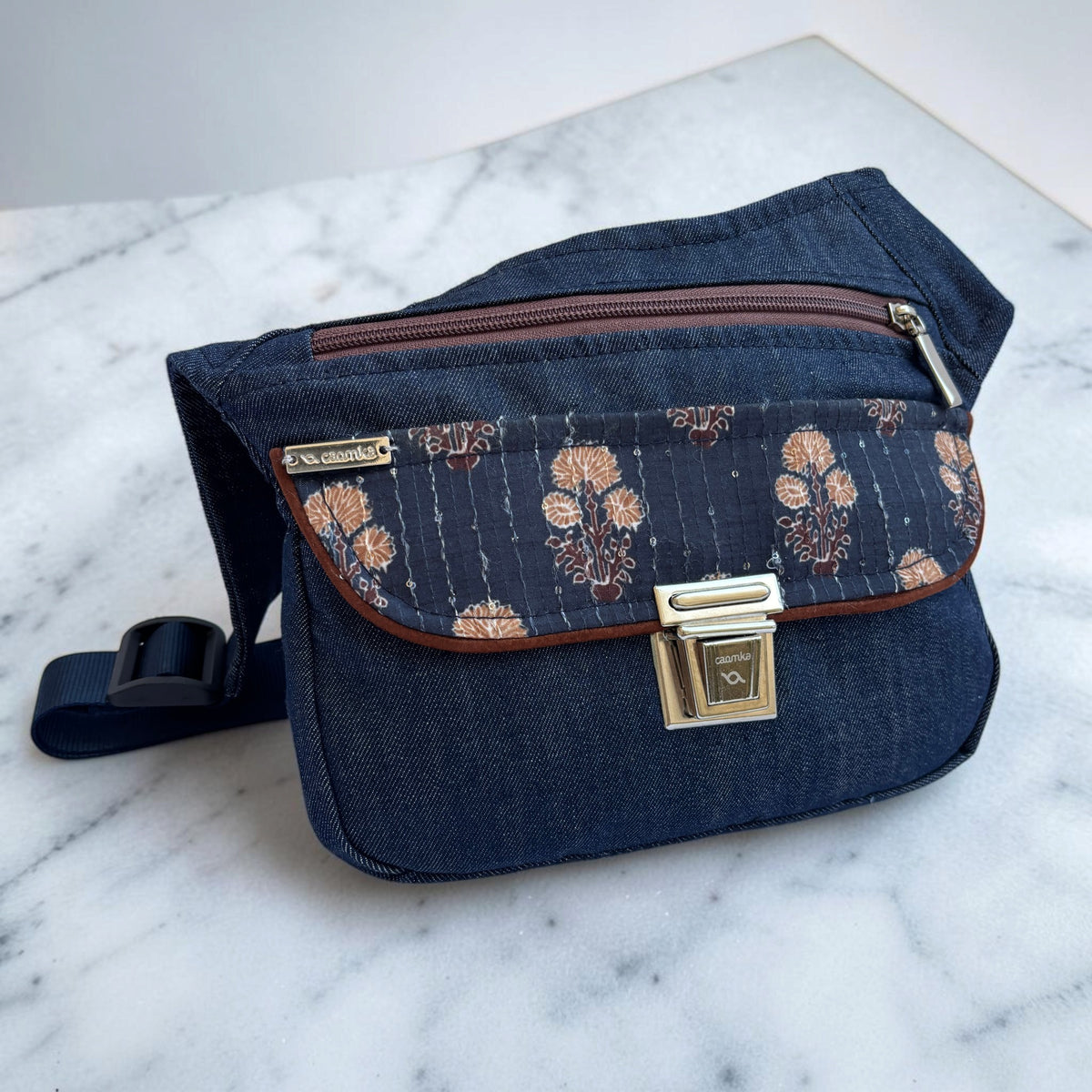 Riñonera Original "Special Elegant Jeans" · Pieza Única Núm. 19675