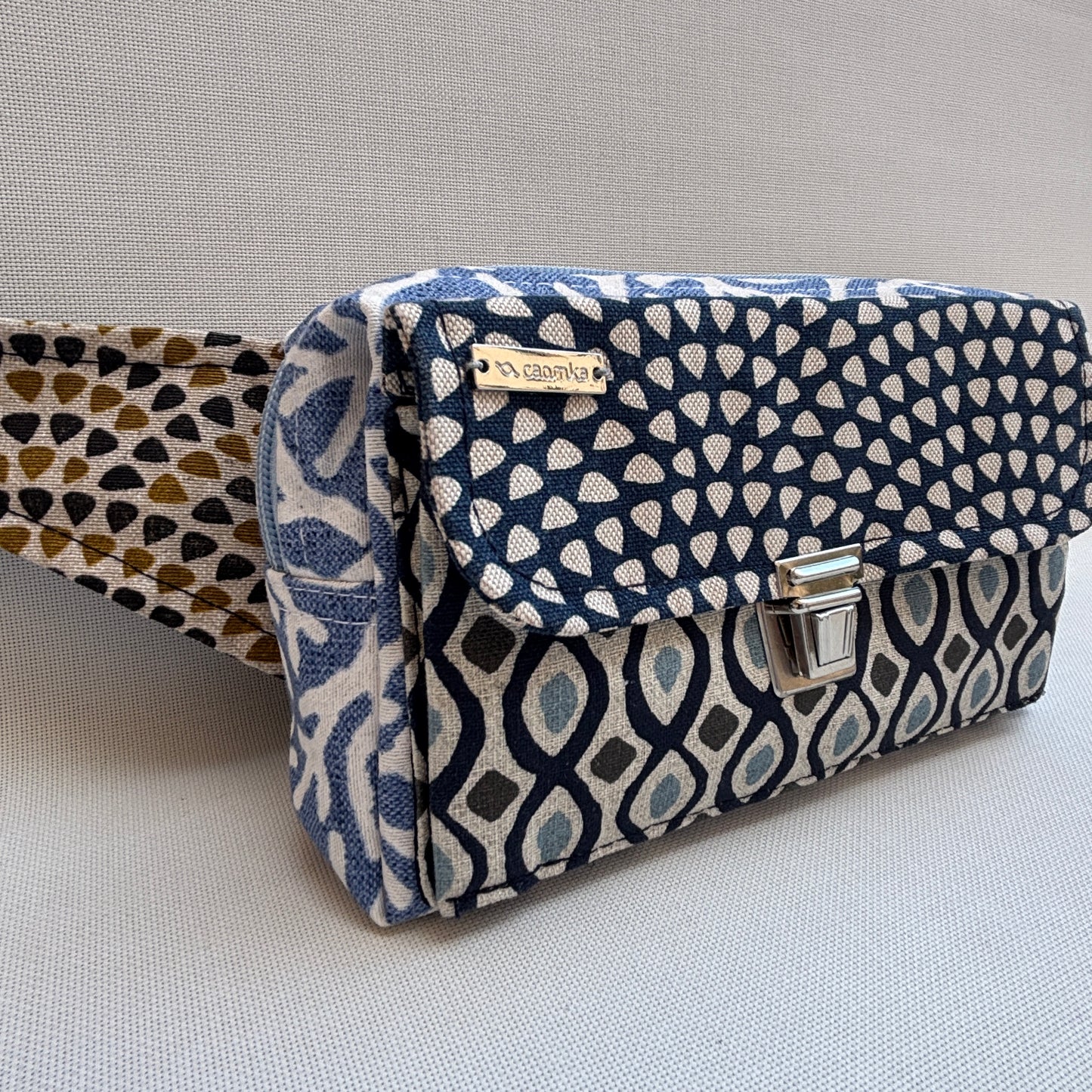 Riñonera Urban "Special Patchwork" · Pieza Única Núm. 18769