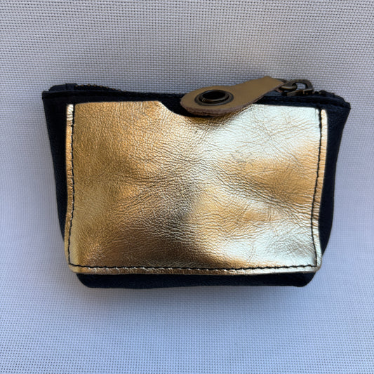 Monedero Wink CAOMKA · Piel natural · Pieza Exclusiva Núm. 15623
