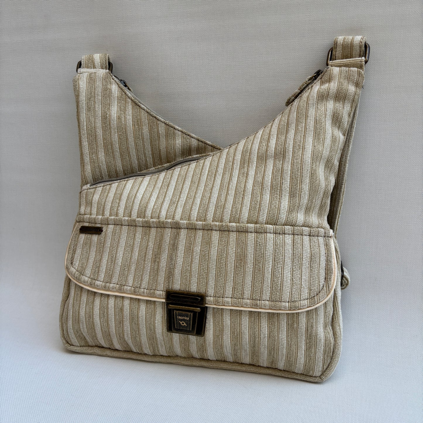 Bolso Bandolera Súper Caomka "Natural Soft Sand" · Pieza Única Núm. 18806