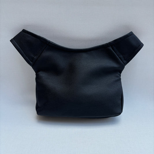 Riñonera "Classic Black" · Polipiel · Pieza Exclusiva Núm. 17352