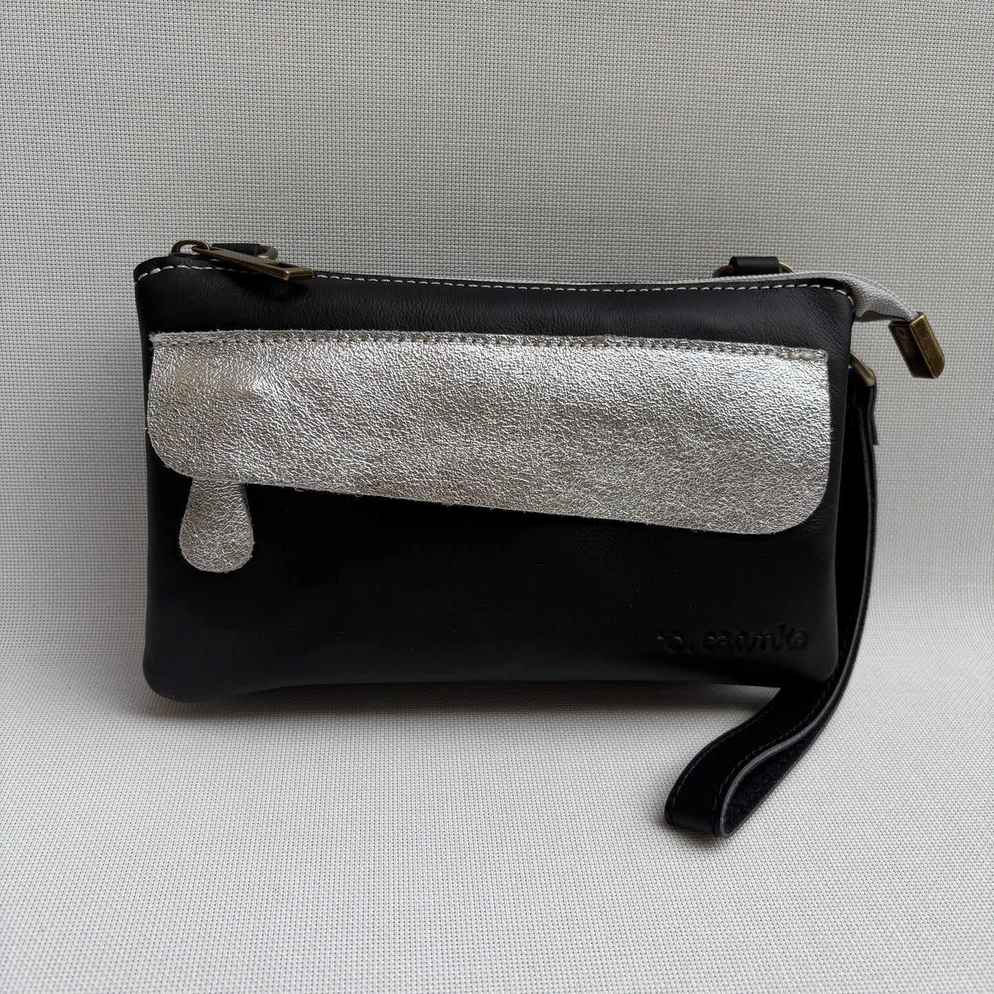 Riñonera multifunción ELEGANT NANO "Black & Silver" · Piel · Pieza Exclusiva Núm. 18146