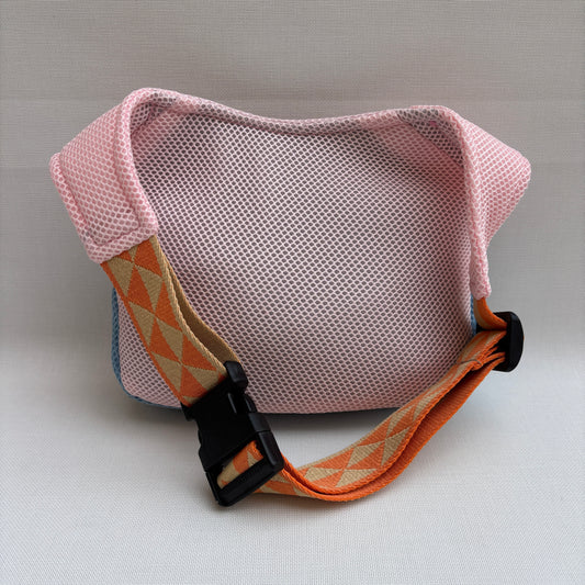 Riñonera "Soft Pink Sea 3D Top" · Pieza Única Núm. 18932