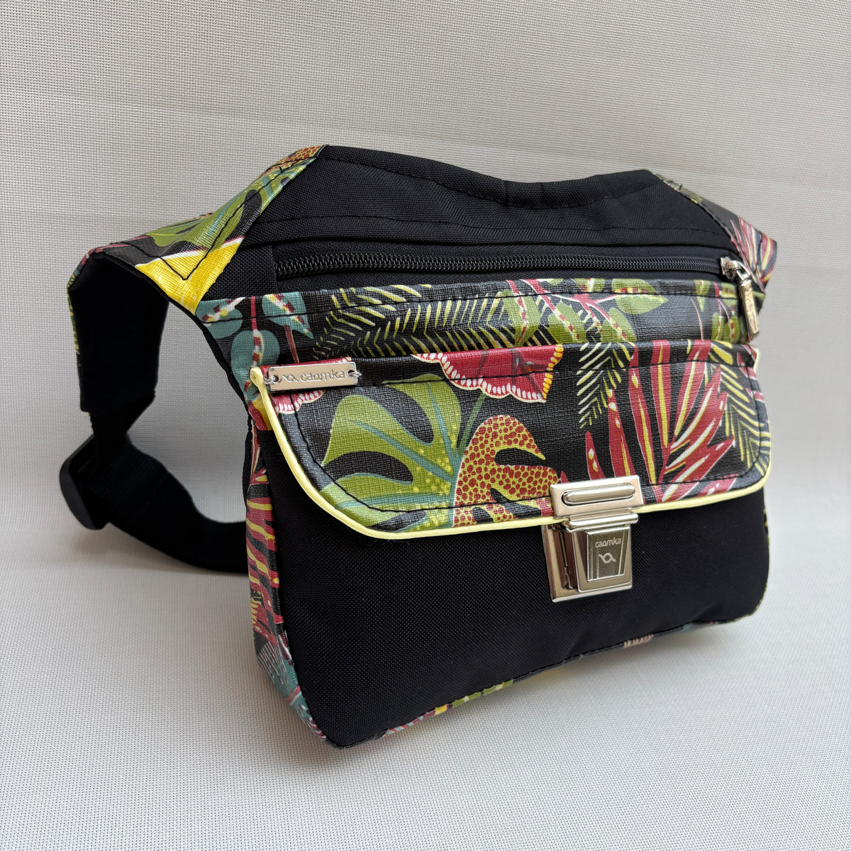 Riñonera "Special Tropical Black" + Bolsillo trasero · Impermeable · Pieza Única Núm. 18980