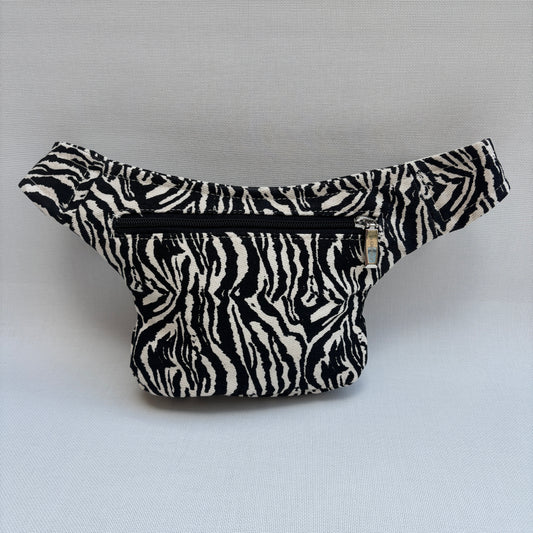 Riñonera Mini "Zebra Animal Print" + Bolsillo trasero extra · Pieza Única Núm. 17423