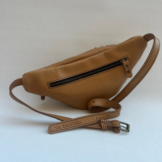 Premium Retro Chic Camel · Piel natural BioCuir® · Pieza Exclusiva Núm. 14898