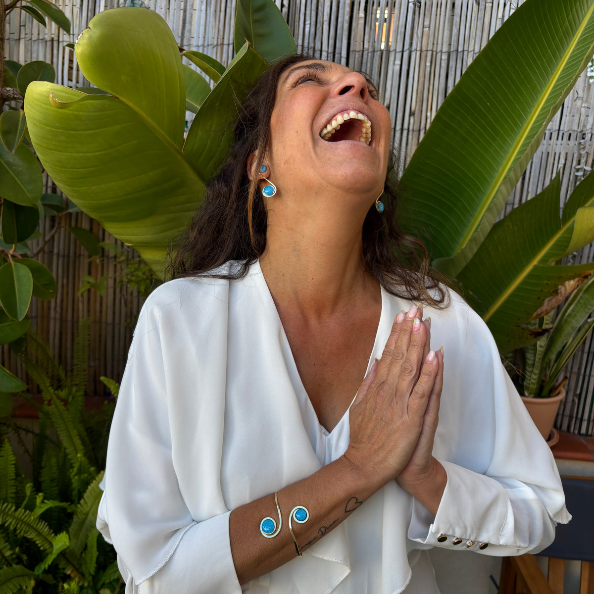 Pendientes "Doble Sol Azul Meditárraneo" – Vidrio fundido y brass bañado en Oro.