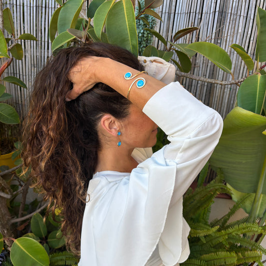 Pendientes "Doble Sol Azul Meditárraneo" – Vidrio fundido y brass bañado en Oro.