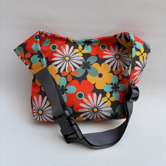 Riñonera "Special Flower Power" · Pieza Única Núm. 18382