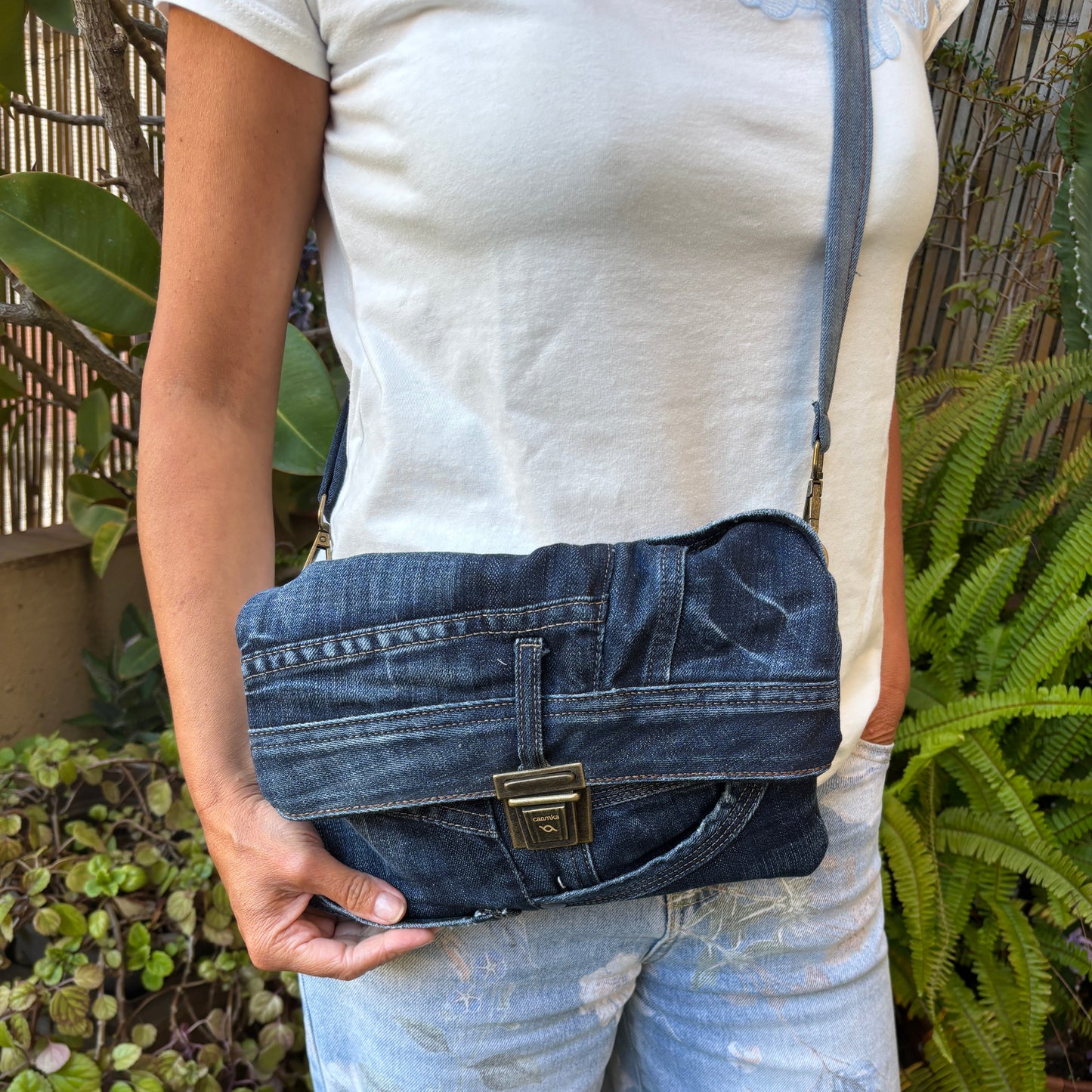 Bolso, bandolera vaquero ♻️ Jeans Recycled ♻️ · Pieza Única Núm. 17471