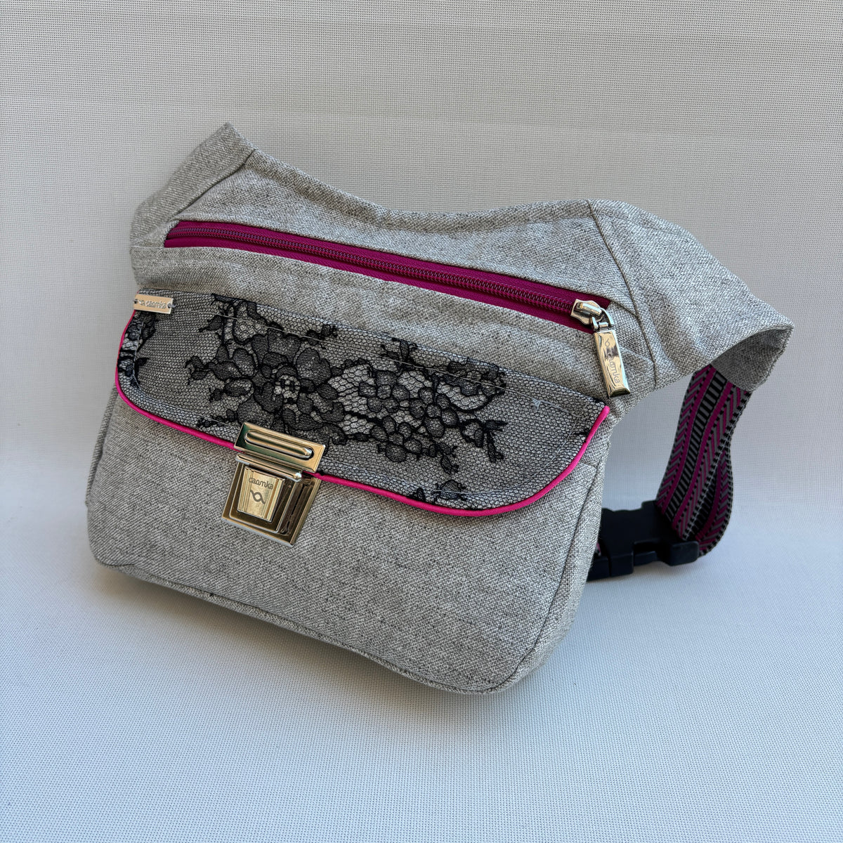 Riñonera “Fantasy Gray Top” · Pieza Única Núm. 19081