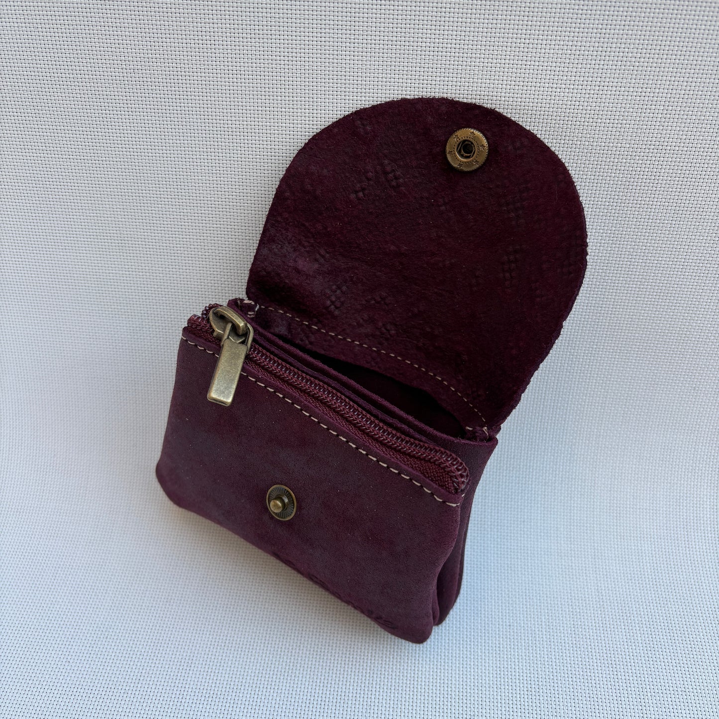 Pack Especial "Nano Burdeos-Oscuro" (monedero a juego Gratis)