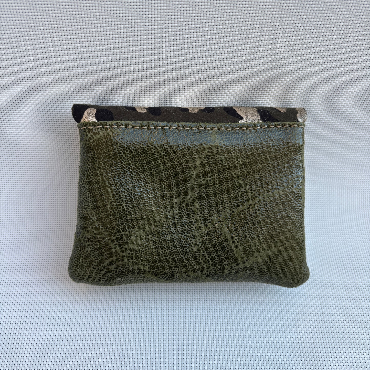 Pack Especial "Nano Leopard Gold" (monedero a juego Gratis)