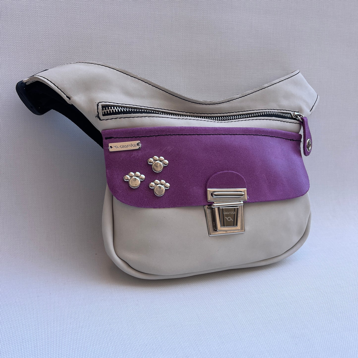 Premium Beige & Dog · Piel - Cuero · Pieza Única Núm. 15026