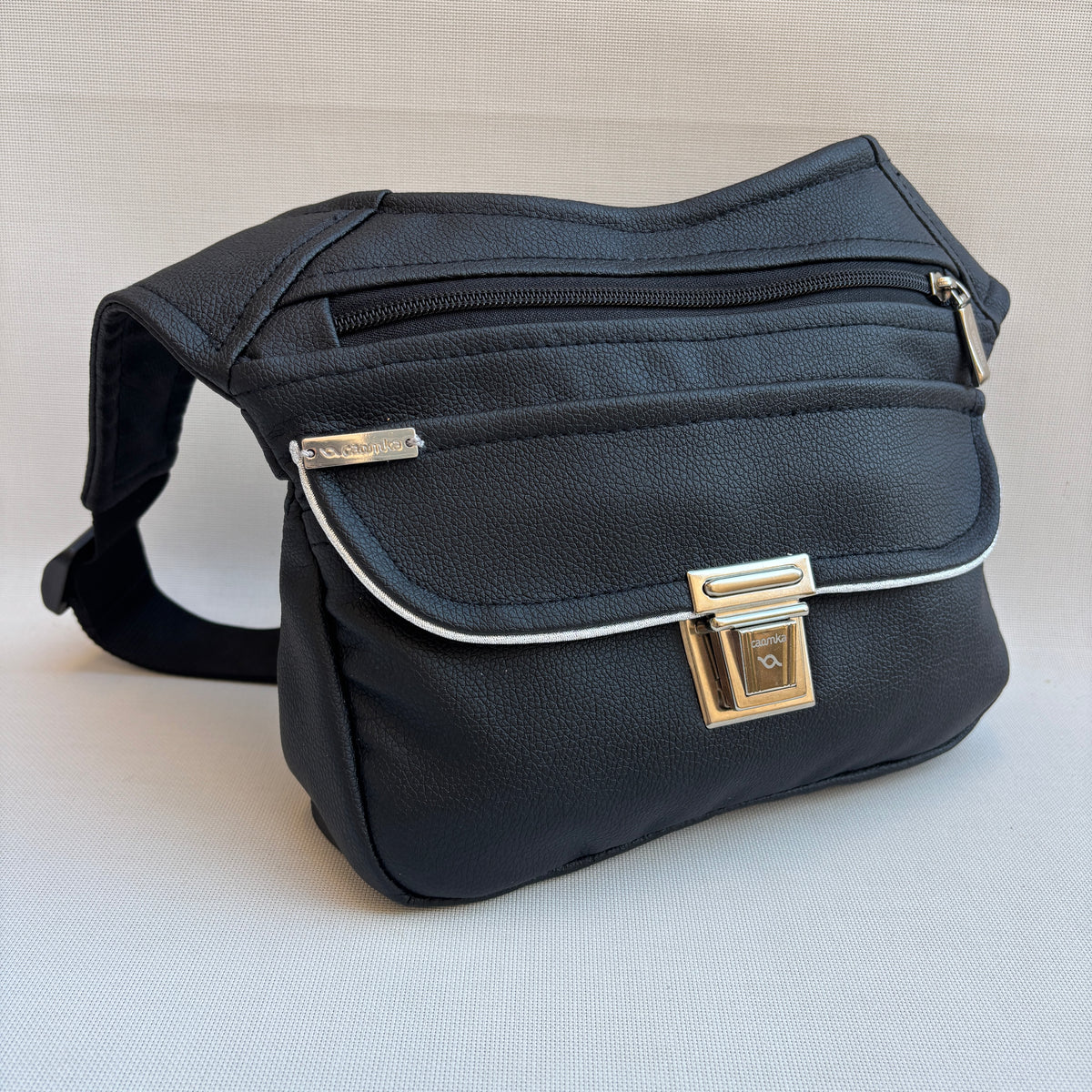 Riñonera "Especial Classic Black Silver" · Polipiel · Pieza Exclusiva Núm. 18261