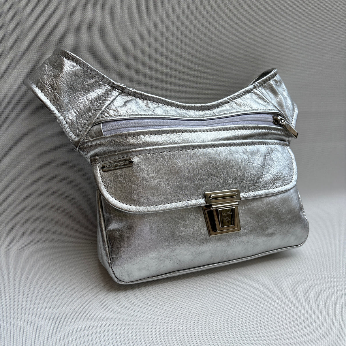 BioCuir Classic Black & Silver BioCuir® Natural Leather Exclusive Piece No. 6678